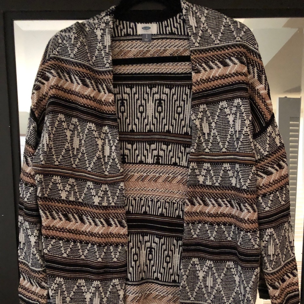 Patterned sweater